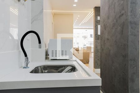 Apartamento à venda com 110m², 3 quartos e sem vagaCozinha e Área de Serviço