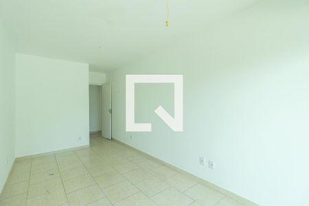 Casa de condomínio para alugar com 68m², 2 quartos e 2 vagas