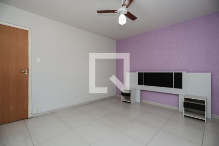 Quarto 1 de casa para alugar com 3 quartos, 192m² em Vila Mariza Mazzei, São Paulo