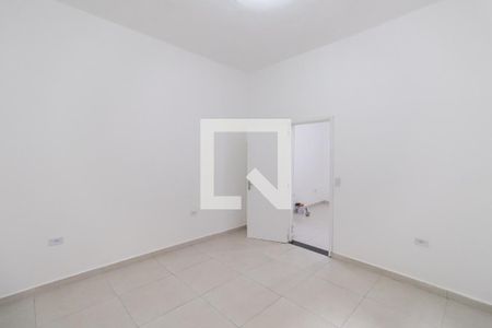 Quarto de casa para alugar com 1 quarto, 36m² em Vila Dalila, São Paulo