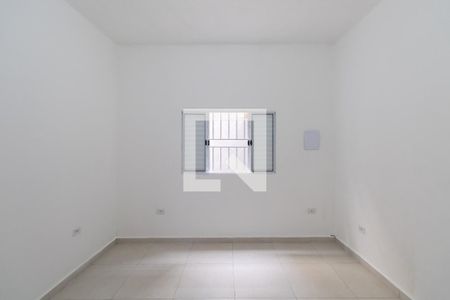 Quarto de casa para alugar com 1 quarto, 36m² em Vila Dalila, São Paulo