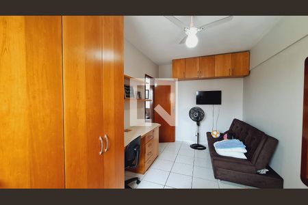 Quarto 1 de apartamento para alugar com 2 quartos, 72m² em Guilhermina, Praia Grande