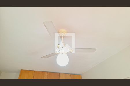 Apartamento para alugar com 75m², 2 quartos e 2 vagasDetalhe do Quarto 1