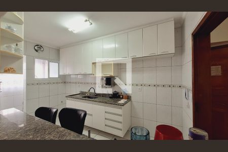 Apartamento para alugar com 75m², 2 quartos e 2 vagasCozinha