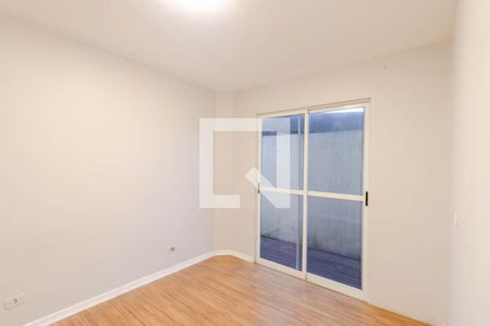 Quarto 2 de apartamento para alugar com 2 quartos, 75m² em Ipê, São José dos Pinhais