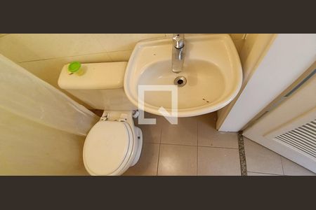 Apartamento à venda com 197m², 4 quartos e 3 vagas Apartamento à venda com 197m², 4 quartos e 3 vagasBanheiro de serviço