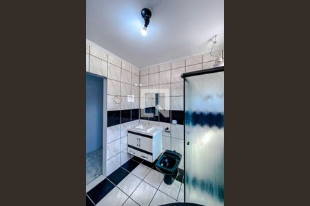 Casa à venda com 400m², 5 quartos e 5 vagasBanheiro da Suíte 1