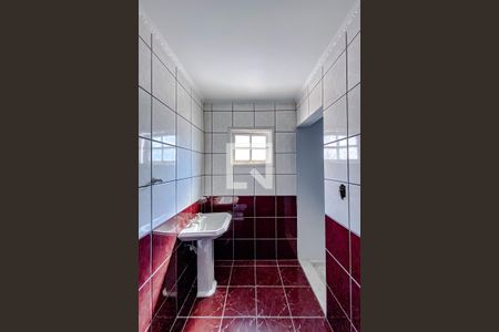 Casa à venda com 400m², 5 quartos e 5 vagasBanheiro da Suíte 2