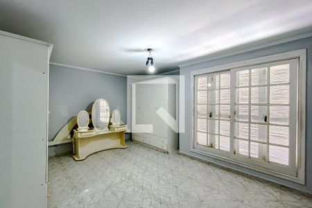 Casa à venda com 400m², 5 quartos e 5 vagasQuarto 1 - Suíte