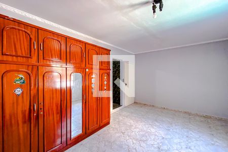 Casa à venda com 400m², 5 quartos e 5 vagasQuarto 4 - Suíte