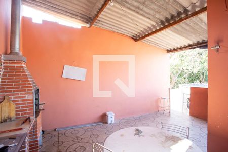 Casa à venda com 200m², 8 quartos e 2 vagas Casa à venda com 200m², 8 quartos e 2 vagasEspaço Gourmet