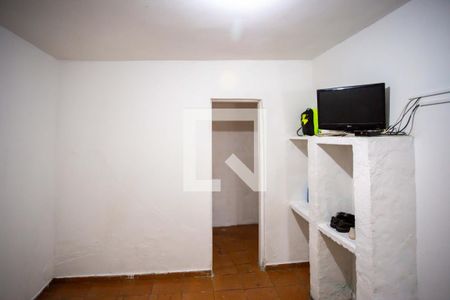 Casa à venda com 200m², 8 quartos e 2 vagas Casa à venda com 200m², 8 quartos e 2 vagasQuarto 3