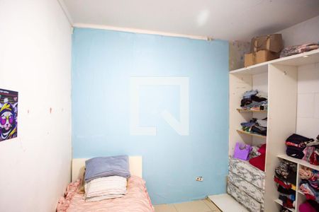 Casa à venda com 200m², 8 quartos e 2 vagas Casa à venda com 200m², 8 quartos e 2 vagasQuarto Casa 2