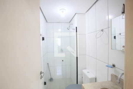 Apartamento à venda com 52m², 2 quartos e 1 vaga Apartamento à venda com 52m², 2 quartos e 1 vagaBanheiro Social