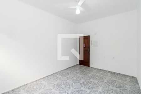 Sala de apartamento para alugar com 2 quartos, 75m² em Olaria, Rio de Janeiro