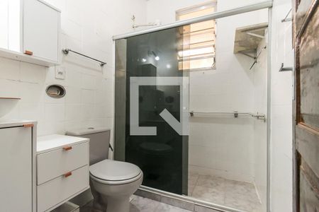 Apartamento para alugar com 75m², 2 quartos e sem vagaBanheiro