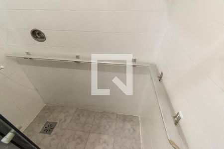 Apartamento para alugar com 75m², 2 quartos e sem vagaBanheiro