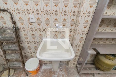 Apartamento para alugar com 75m², 2 quartos e sem vagaÁrea de Serviço