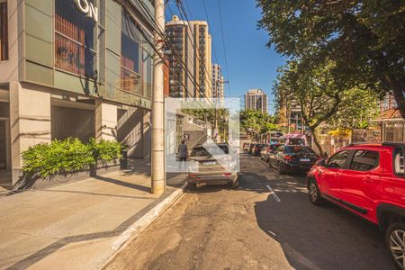 Studio para alugar com 25m², 1 quarto e sem vaga Studio para alugar com 25m², 1 quarto e sem vagaFachada