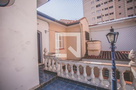 Casa à venda com 118m², 2 quartos e 1 vaga Casa à venda com 118m², 2 quartos e 1 vagaVaranda