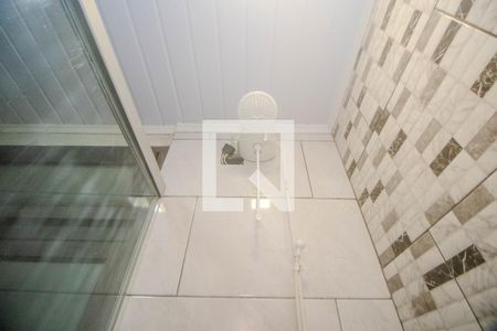 Apartamento à venda com 94m², 2 quartos e sem vaga Apartamento à venda com 94m², 2 quartos e sem vagaBanheiro