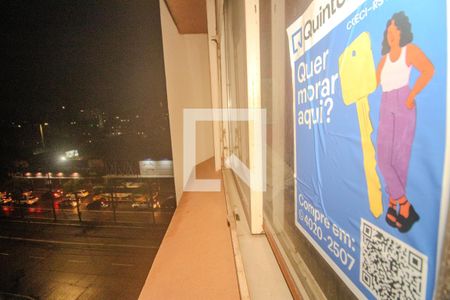 Apartamento à venda com 94m², 2 quartos e sem vaga Apartamento à venda com 94m², 2 quartos e sem vagaPlaquinha