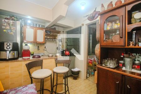 Apartamento à venda com 94m², 2 quartos e sem vaga Apartamento à venda com 94m², 2 quartos e sem vagaCozinha