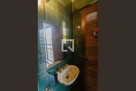 Casa à venda com 280m², 3 quartos e 4 vagasLavabo