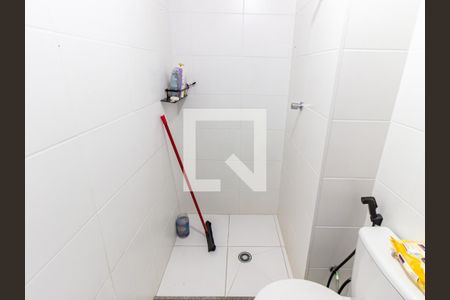Apartamento à venda com 33m², 1 quarto e sem vagaBanheiro