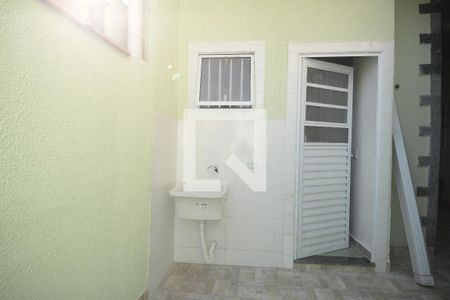 Casa para alugar com 30m², 1 quarto e sem vagaÁrea de Serviço