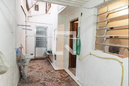 Casa à venda com 190m², 3 quartos e 2 vagasÁrea de serviço