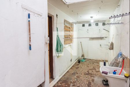 Casa à venda com 190m², 3 quartos e 2 vagasÁrea de serviço