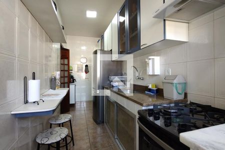 Apartamento à venda com 66m², 2 quartos e 1 vaga Apartamento à venda com 66m², 2 quartos e 1 vagaCozinha - Armários