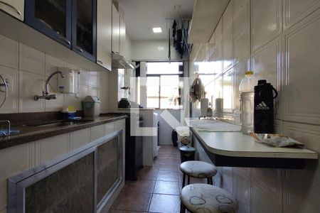 Apartamento à venda com 66m², 2 quartos e 1 vaga Apartamento à venda com 66m², 2 quartos e 1 vagaCozinha - Armários