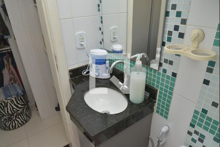 Apartamento à venda com 220m², 4 quartos e 2 vagasBanheiro