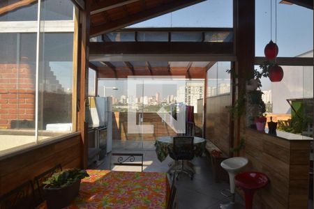 Apartamento à venda com 220m², 4 quartos e 2 vagasVaranda