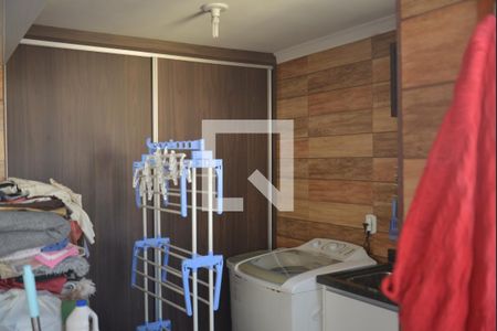 Apartamento à venda com 220m², 4 quartos e 2 vagasDetalhe da área de serviço