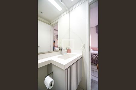 Apartamento à venda com 110m², 3 quartos e 2 vagasBanheiro da suíte 03