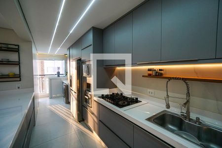 Apartamento à venda com 110m², 3 quartos e 2 vagasCozinha