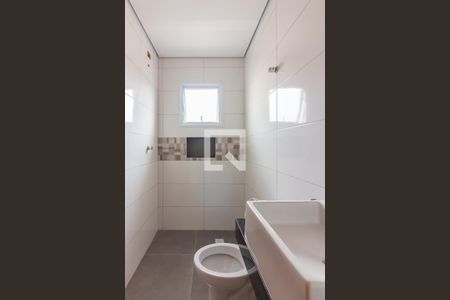 Casa à venda com 125m², 3 quartos e 4 vagasBanheiro da Suíte 2