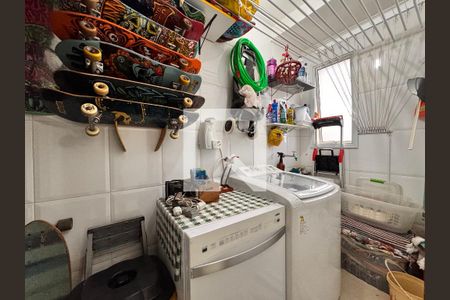 Apartamento à venda com 98m², 3 quartos e 3 vagasLavanderia