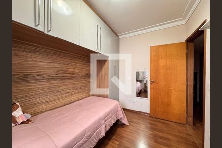 Apartamento à venda com 98m², 3 quartos e 3 vagasQuarto 2