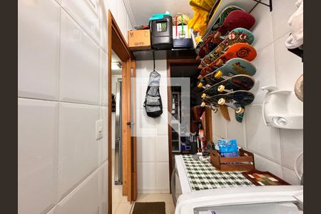 Apartamento à venda com 98m², 3 quartos e 3 vagasLavanderia