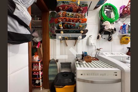 Apartamento à venda com 98m², 3 quartos e 3 vagasLavanderia