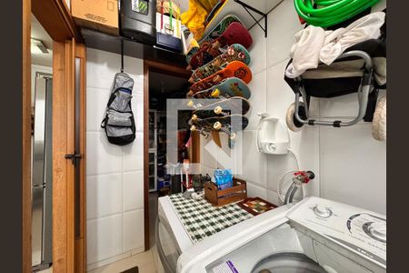 Apartamento à venda com 98m², 3 quartos e 3 vagasLavanderia