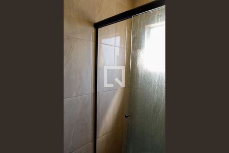 Casa à venda com 200m², 4 quartos e 3 vagas Casa à venda com 200m², 4 quartos e 3 vagasBanheiro 2