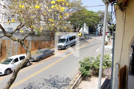 Casa à venda com 200m², 4 quartos e 3 vagas Casa à venda com 200m², 4 quartos e 3 vagasVista da Sacada
