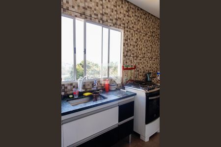 Casa à venda com 200m², 4 quartos e 3 vagas Casa à venda com 200m², 4 quartos e 3 vagasCozinha