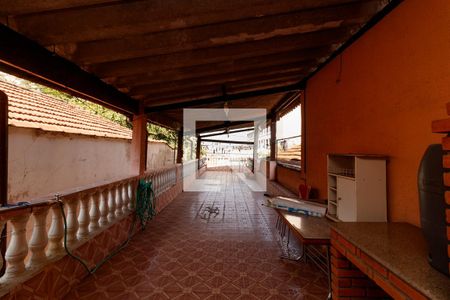 Casa à venda com 196m², 2 quartos e 5 vagasÁrea externa