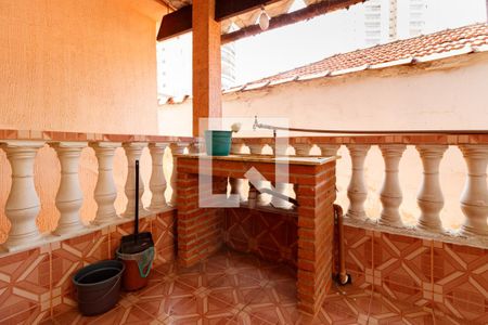 Casa à venda com 196m², 2 quartos e 5 vagasÁrea externa